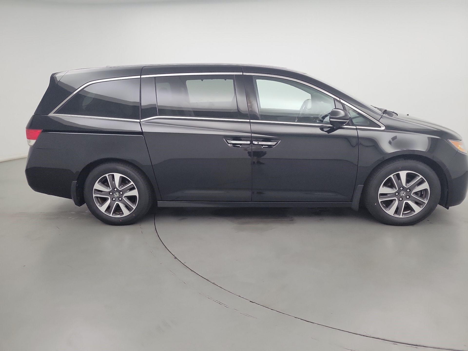 Thumbnail: 2014 Honda Odyssey - 4