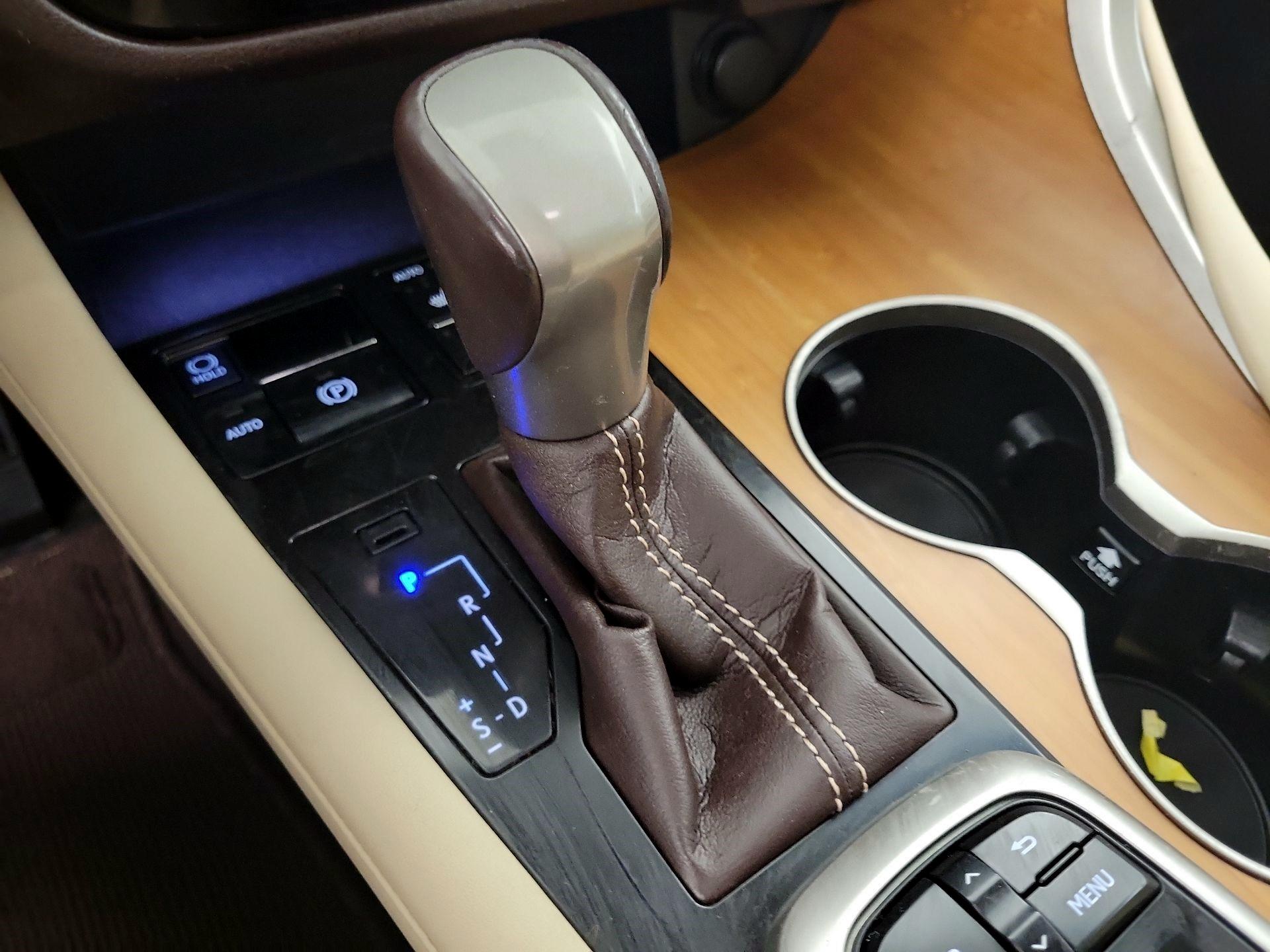 Thumbnail: 2017 Lexus RX - 16