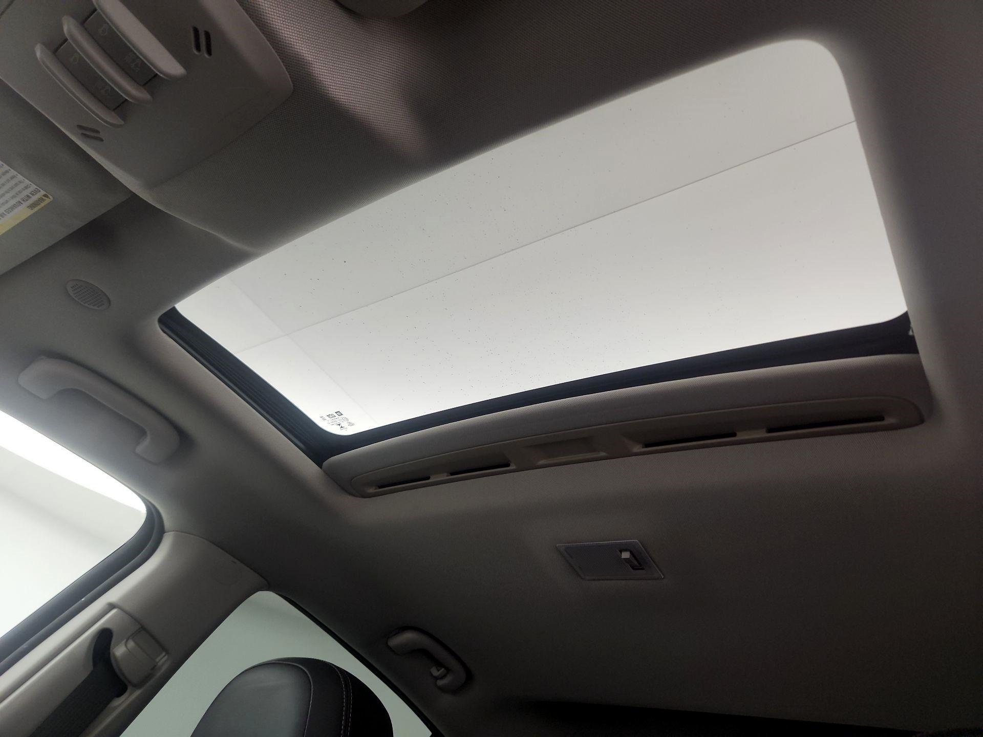 Thumbnail: 2015 Buick Encore - 17