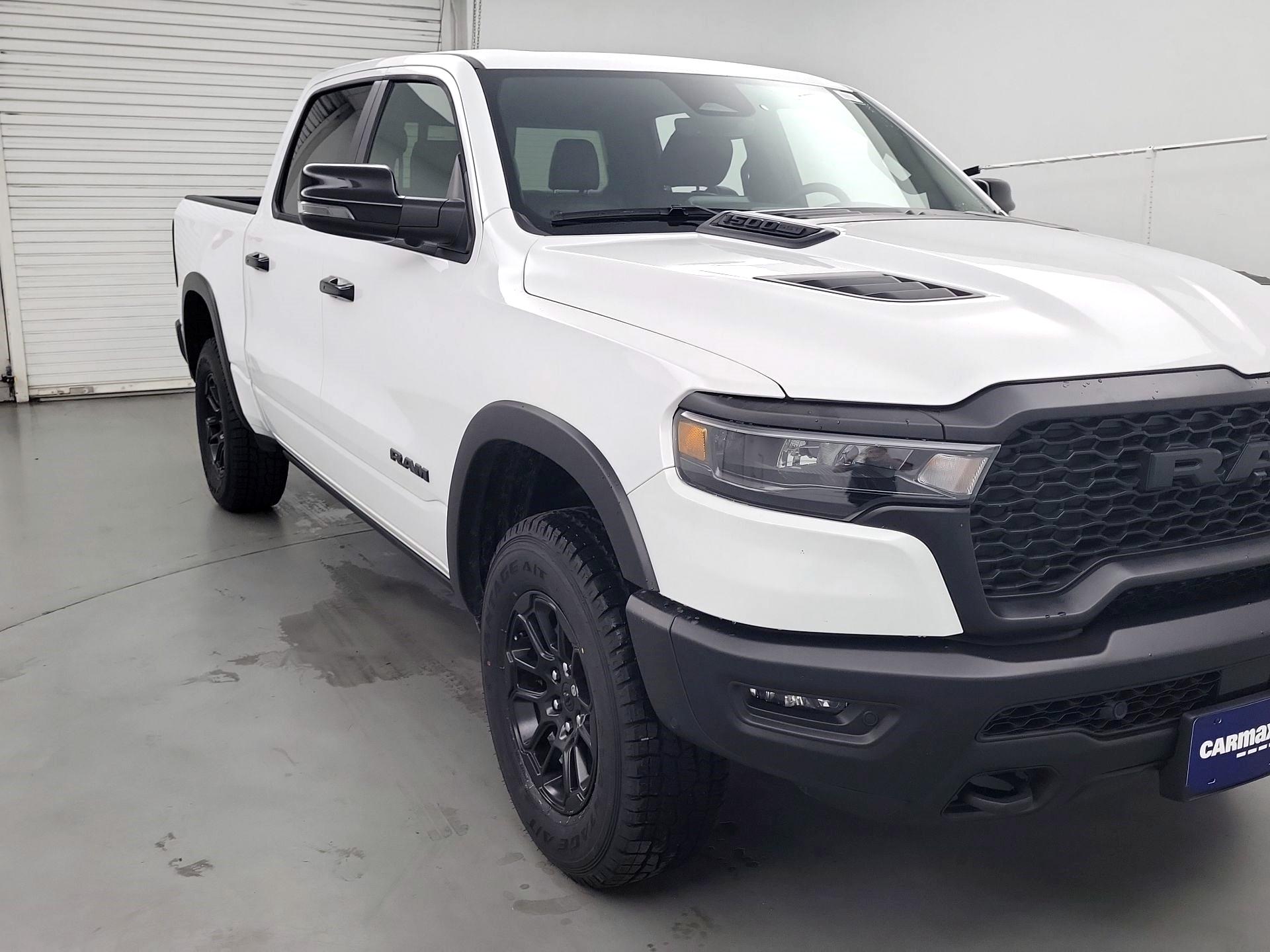 Thumbnail: 2025 RAM 1500 - 1