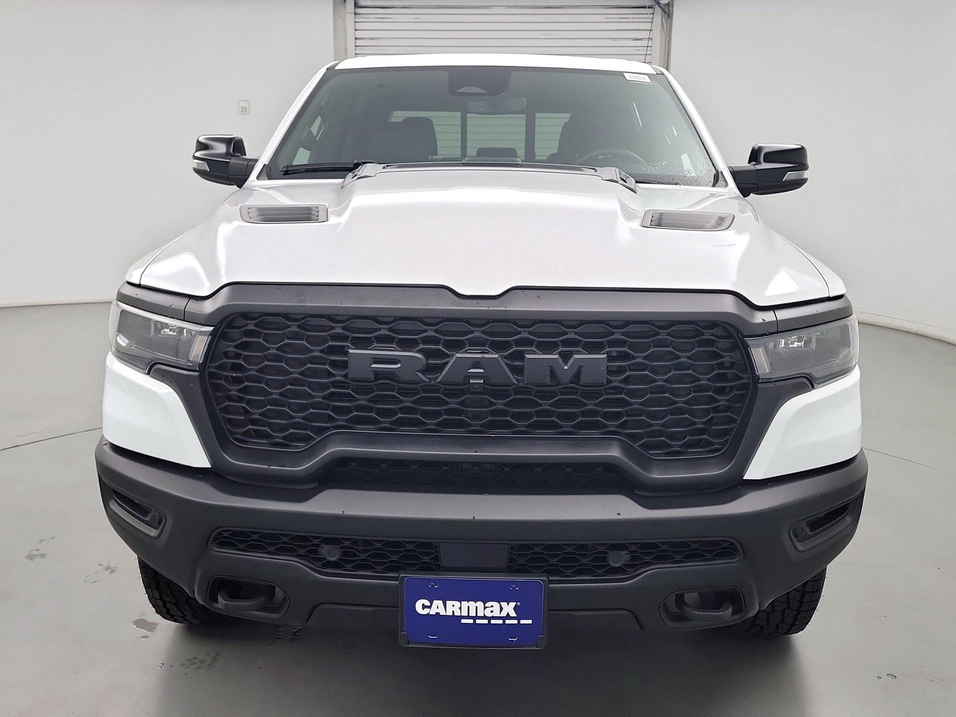 Thumbnail: 2025 RAM 1500 - 2
