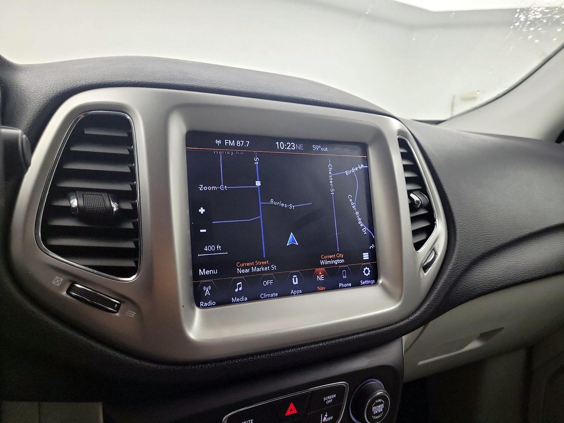 Thumbnail: 2017 Jeep Compass - 12