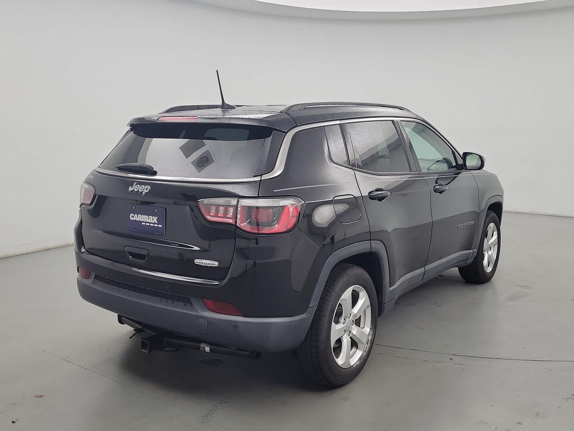 Thumbnail: 2017 Jeep Compass - 5