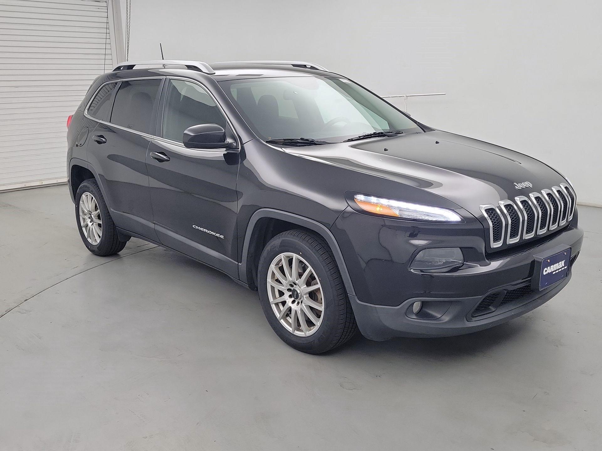 Thumbnail: 2016 Jeep Cherokee - 1