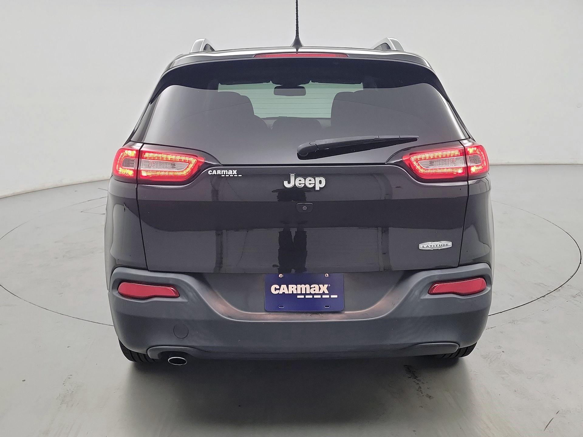 Thumbnail: 2016 Jeep Cherokee - 6