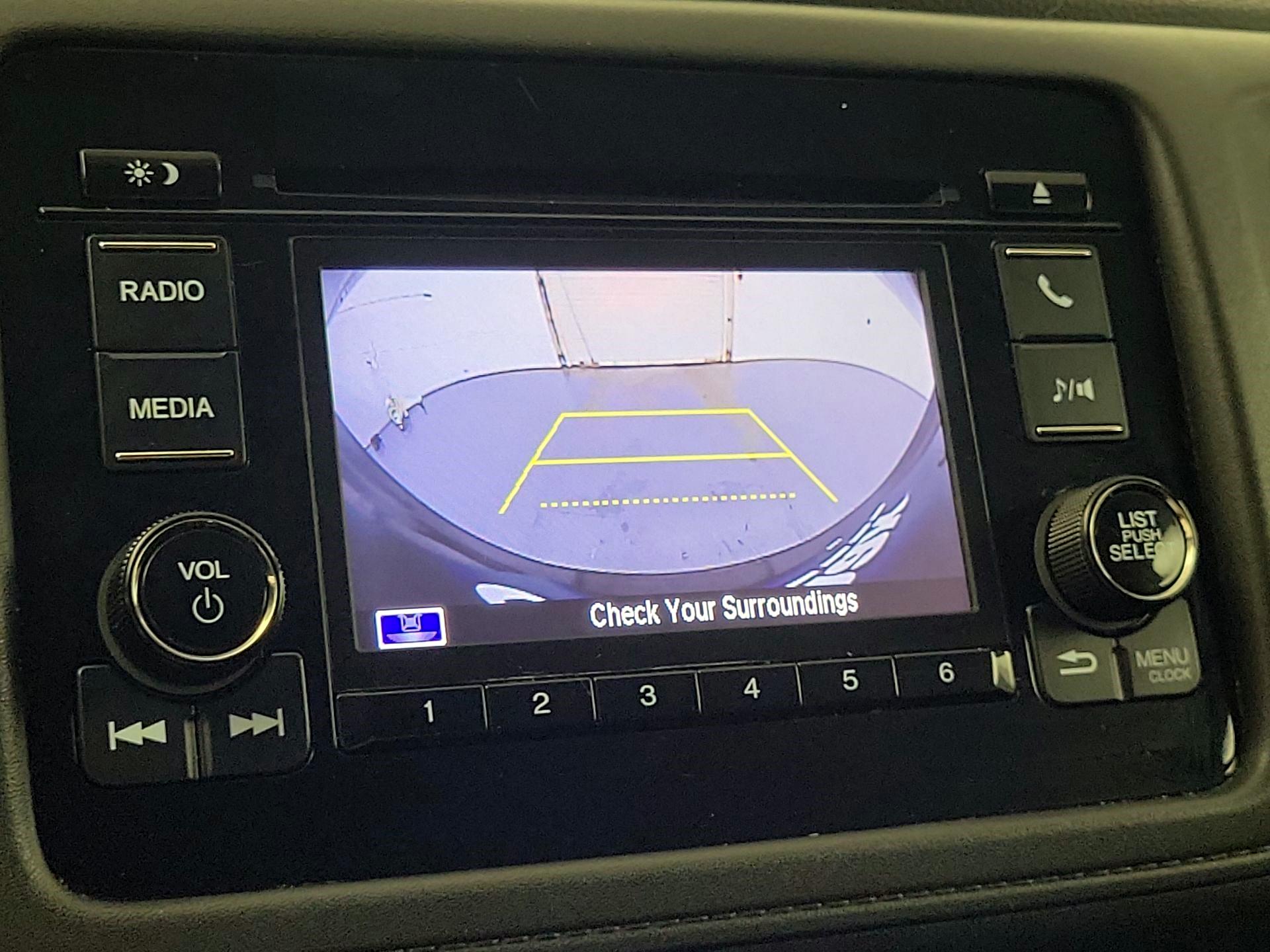 Thumbnail: 2019 Honda HR-V - 12