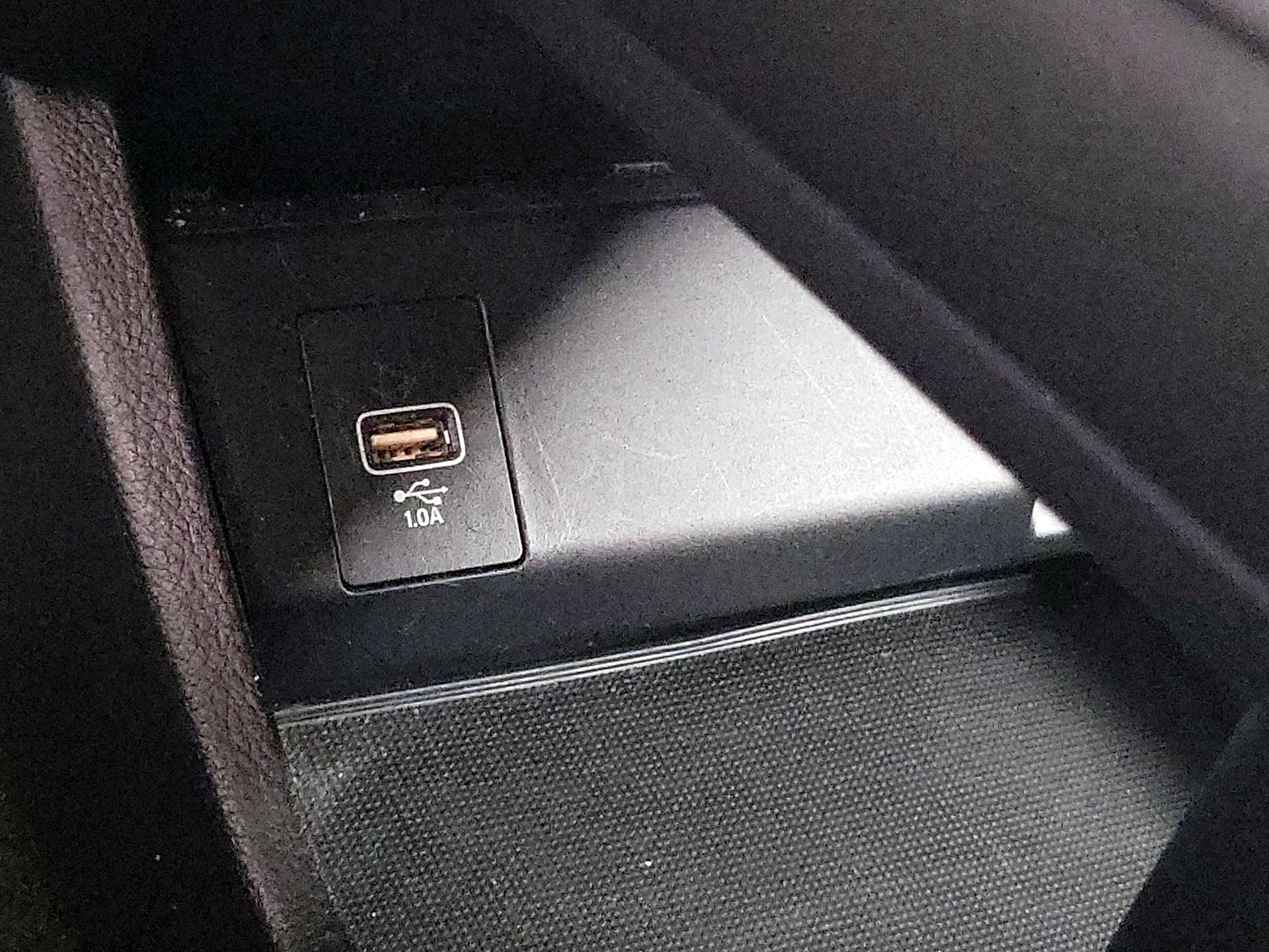 Thumbnail: 2019 Honda HR-V - 16