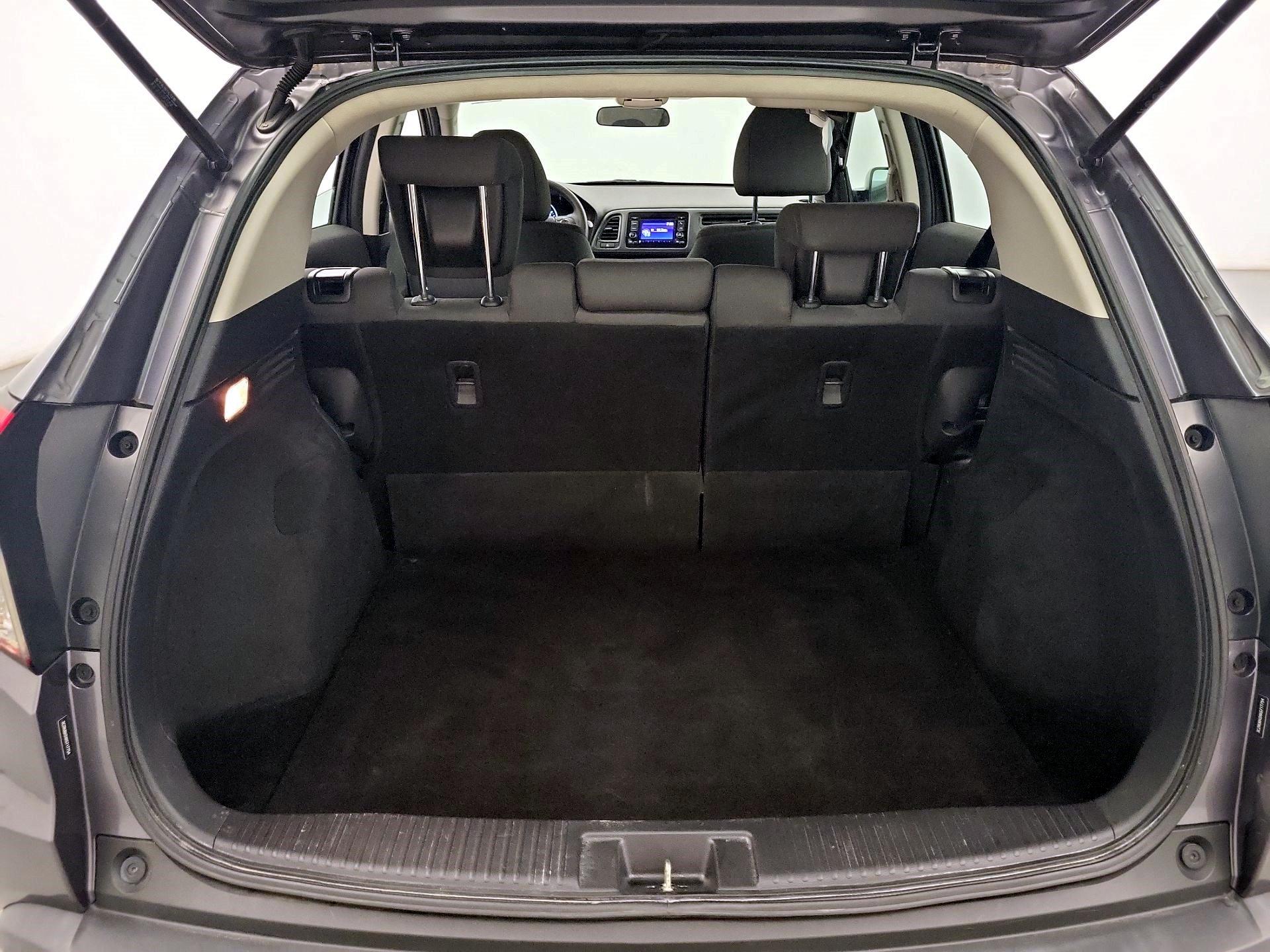 Thumbnail: 2019 Honda HR-V - 18