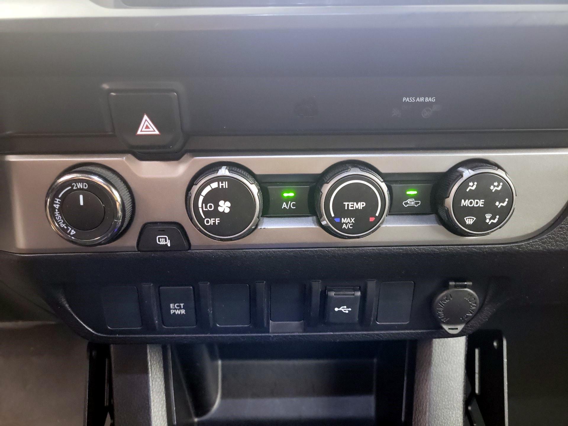 Thumbnail: 2021 Toyota Tacoma - 14