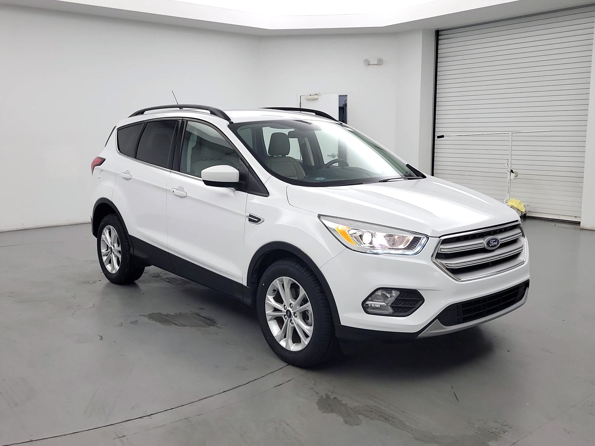 Thumbnail: 2019 Ford Escape - 1