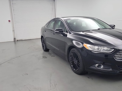 Black 2016 Ford Fusion SE