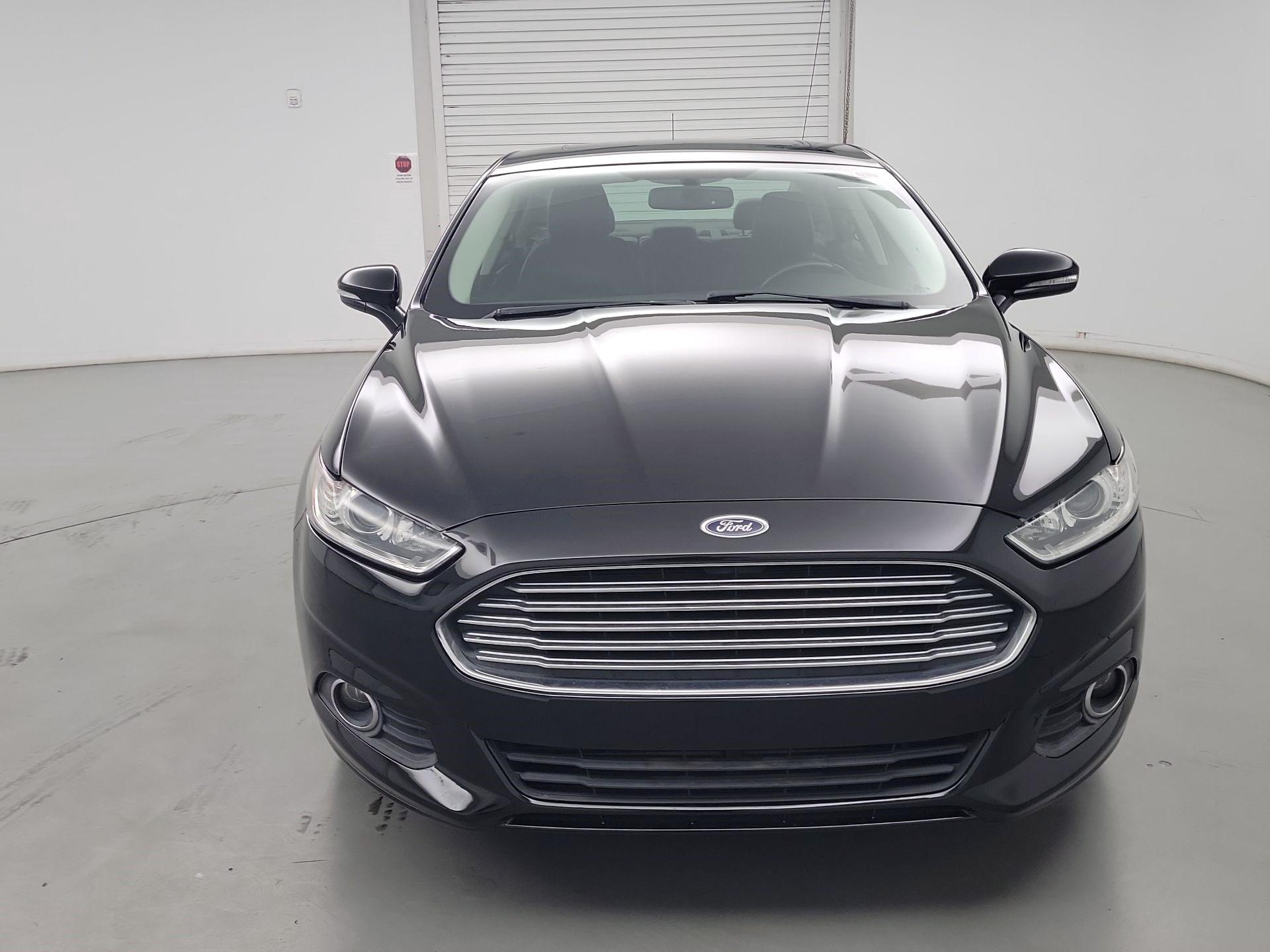 Thumbnail: 2016 Ford Fusion - 2