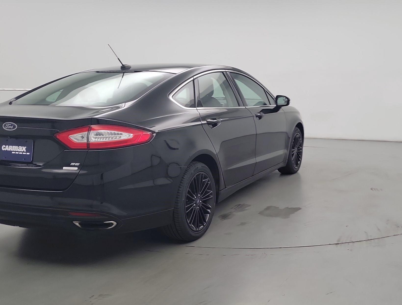 Thumbnail: 2016 Ford Fusion - 5