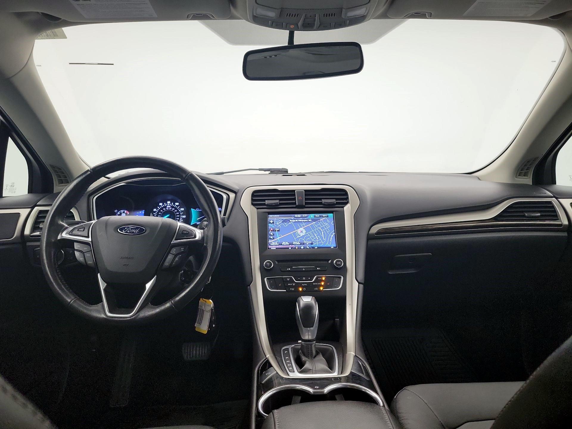 Thumbnail: 2016 Ford Fusion - 8