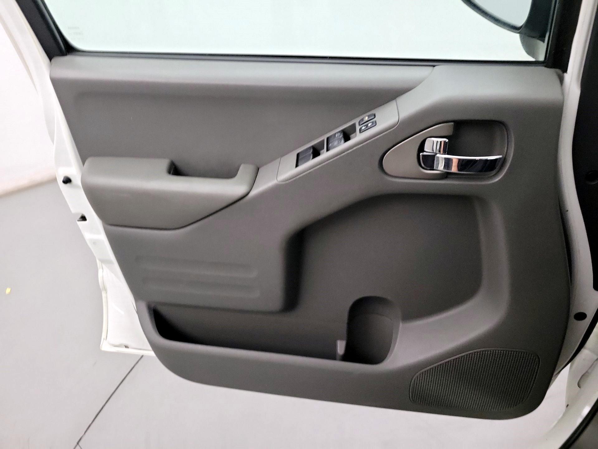 Thumbnail: 2018 Nissan Frontier - 10