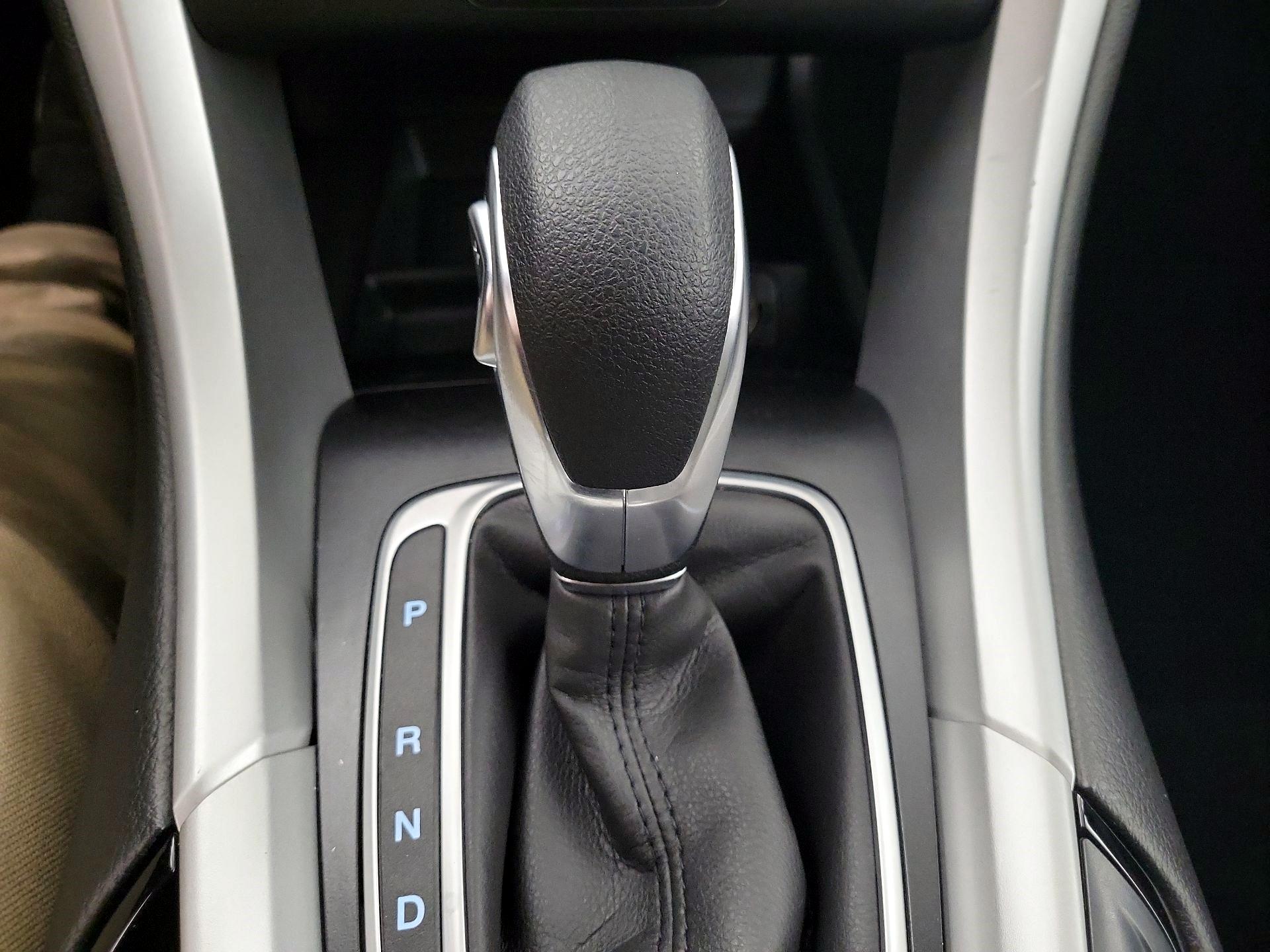 Thumbnail: 2014 Ford Fusion - 14
