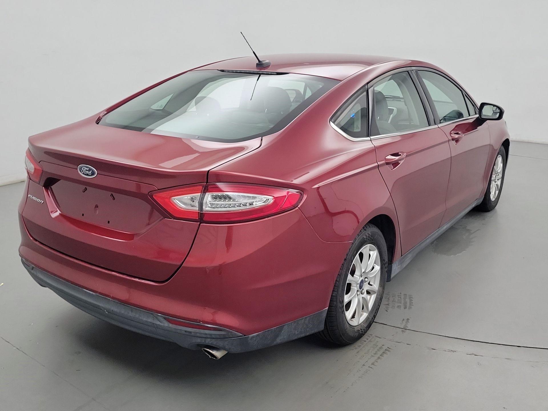 Thumbnail: 2014 Ford Fusion - 5