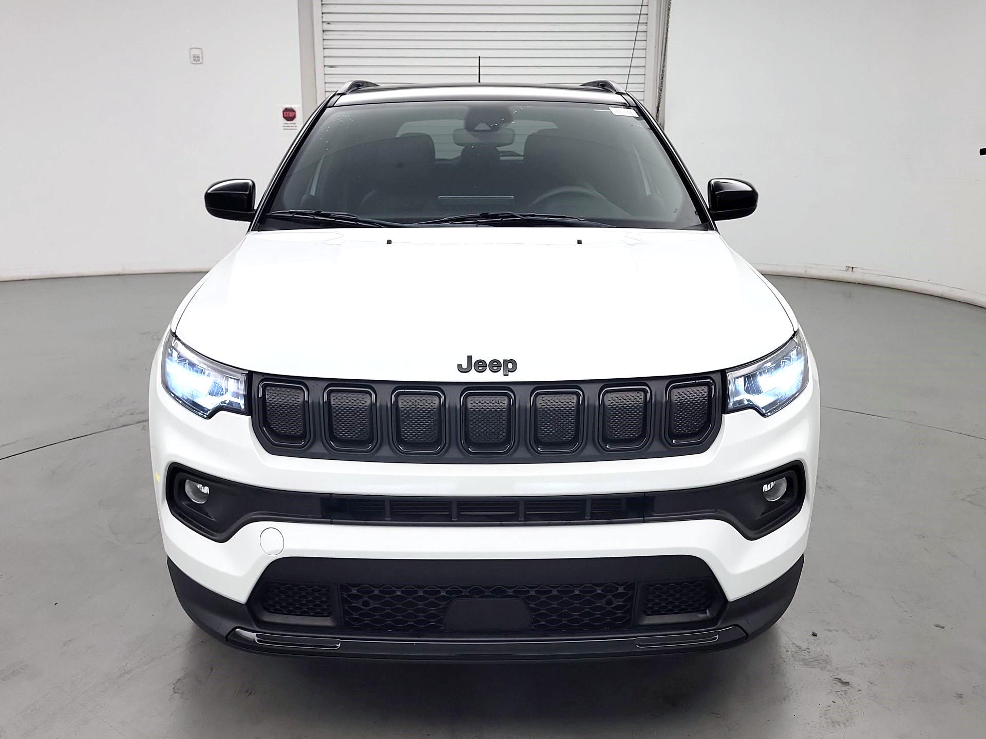 Thumbnail: 2022 Jeep Compass - 2