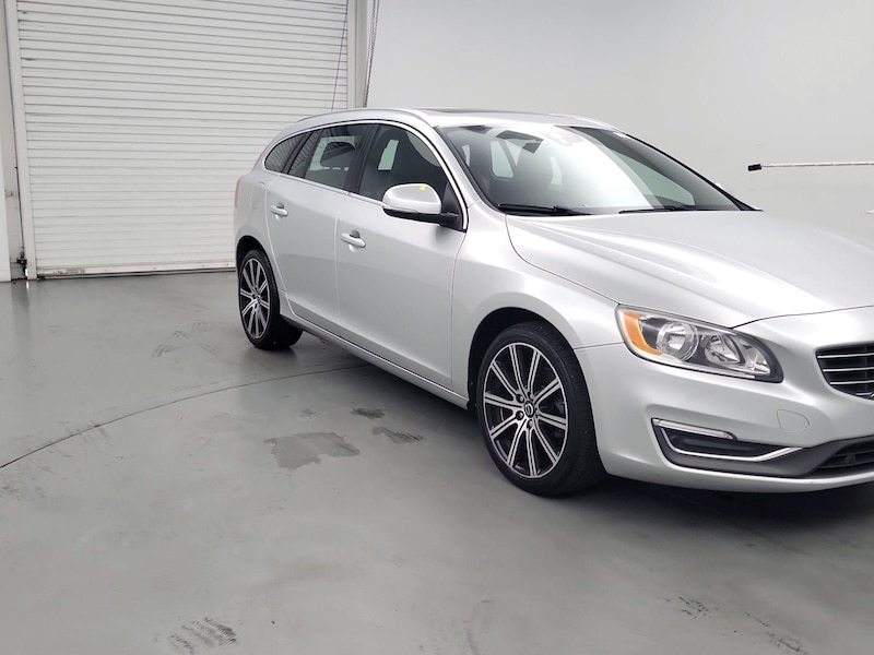 2015 Volvo V60 T5 -
                  Fayetteville, NC