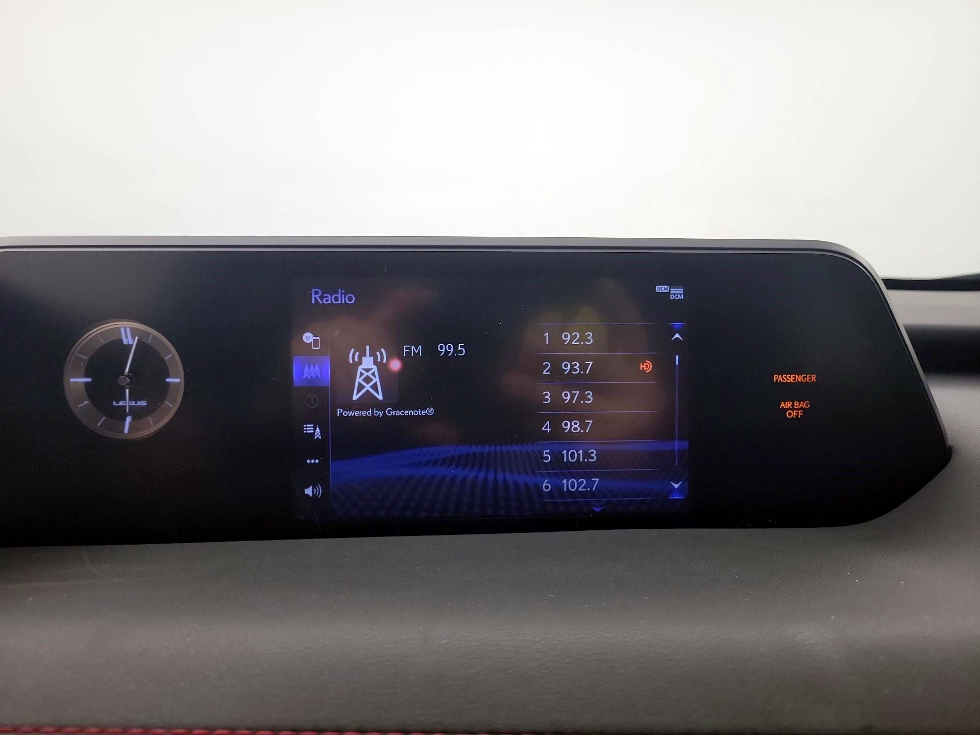 Thumbnail: 2022 Lexus UX - 13