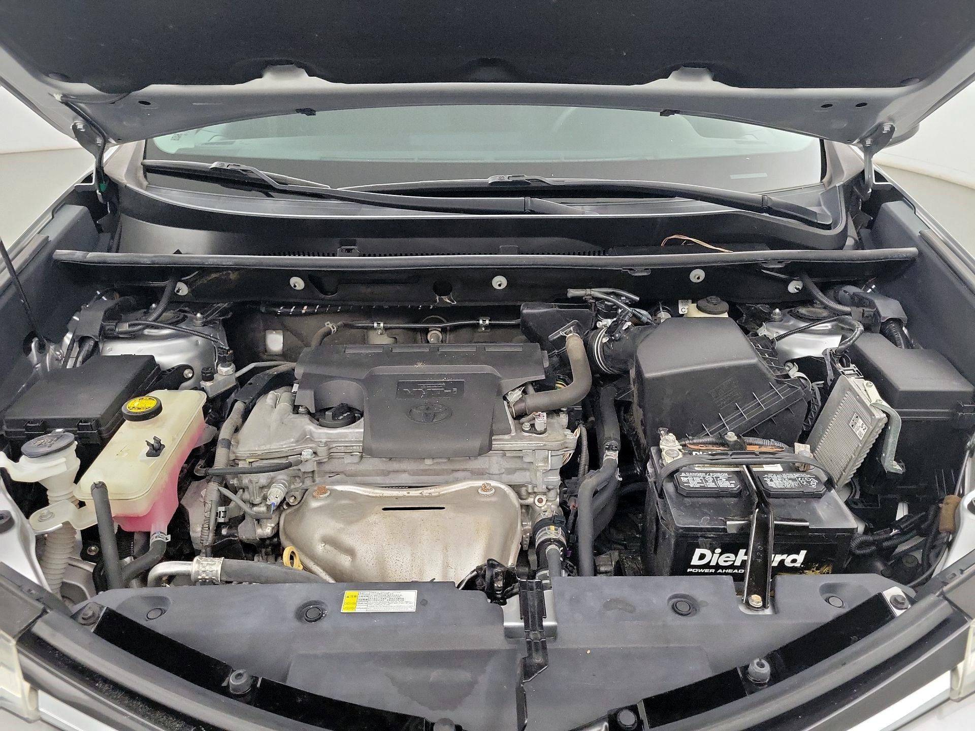 Thumbnail: 2016 Toyota RAV4 - 19