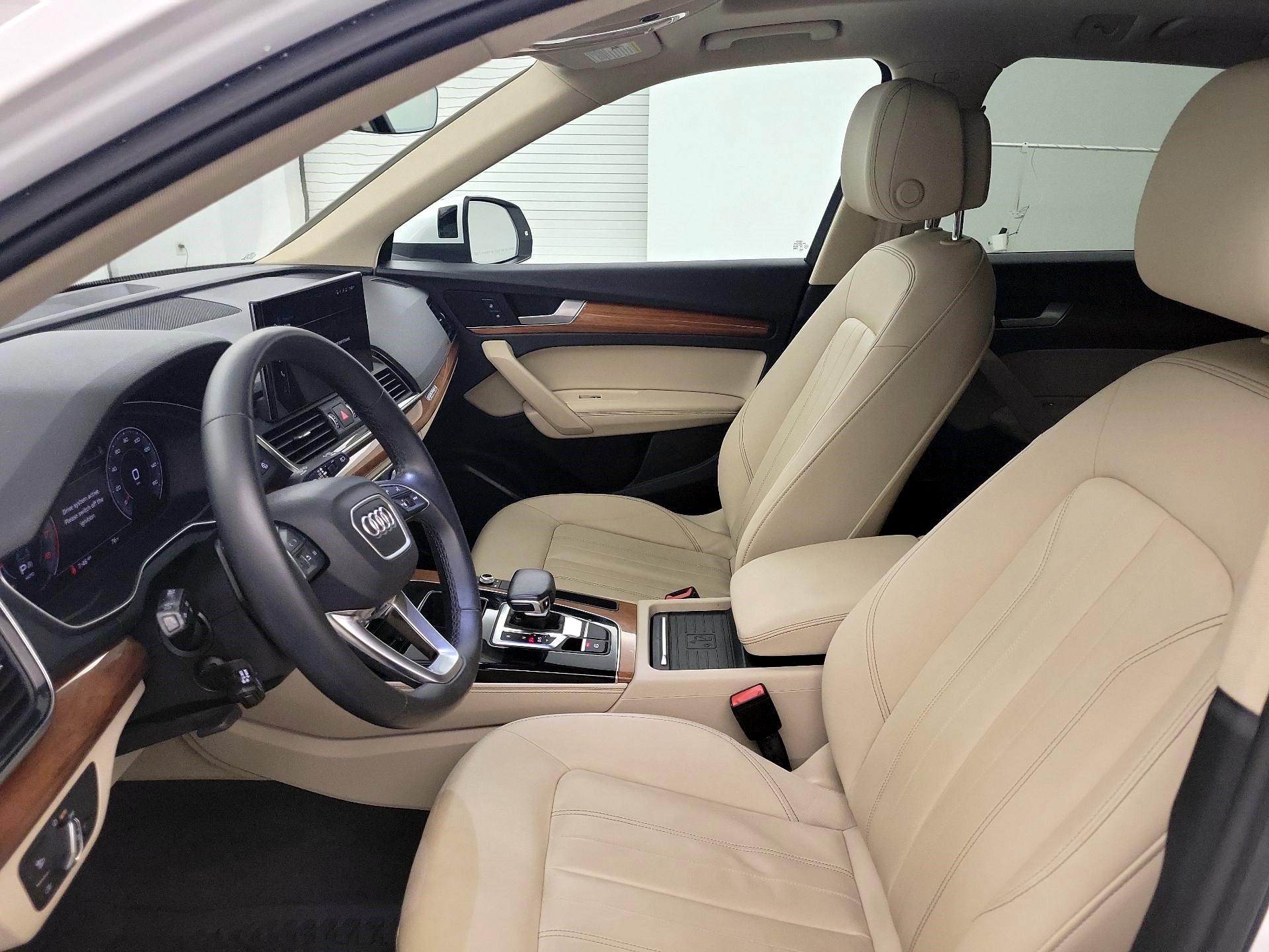 Thumbnail: 2021 Audi Q5 - 9