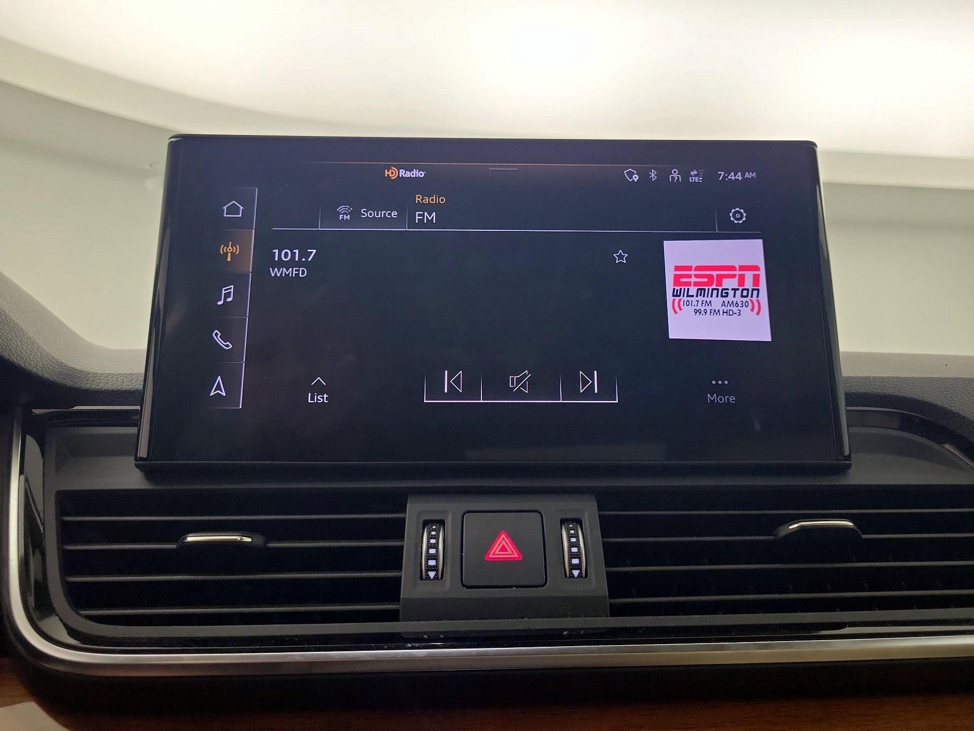 Thumbnail: 2021 Audi Q5 - 13