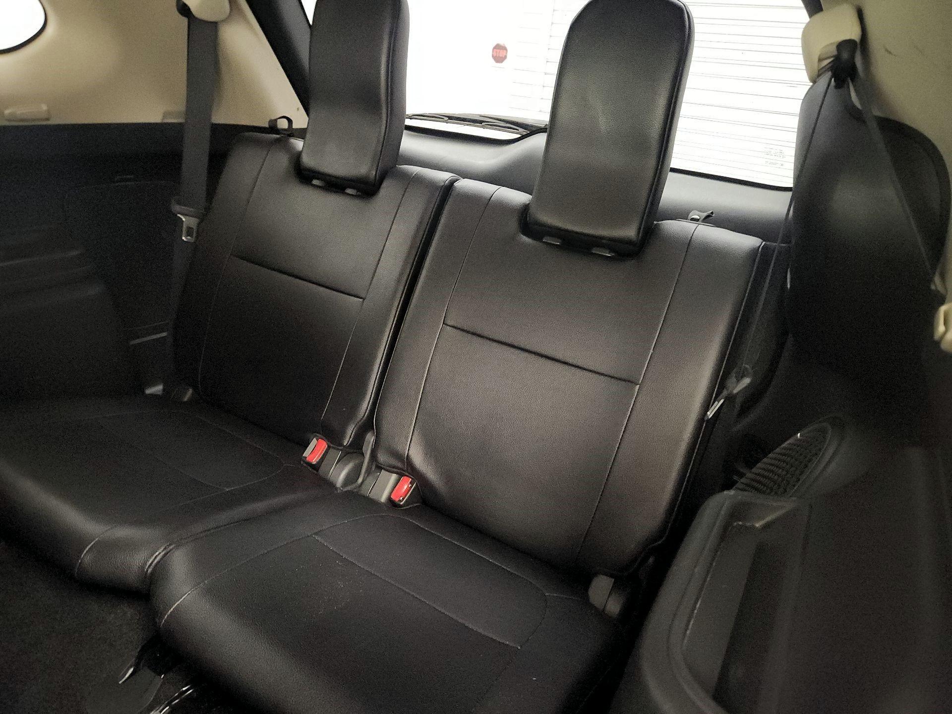 Thumbnail: 2016 Mitsubishi Outlander - 19