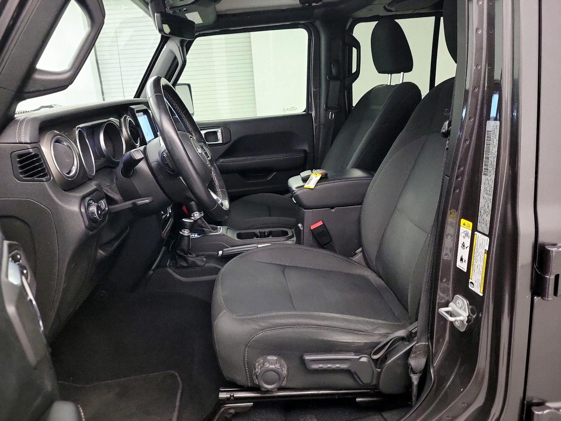 Thumbnail: 2018 Jeep Wrangler - 9