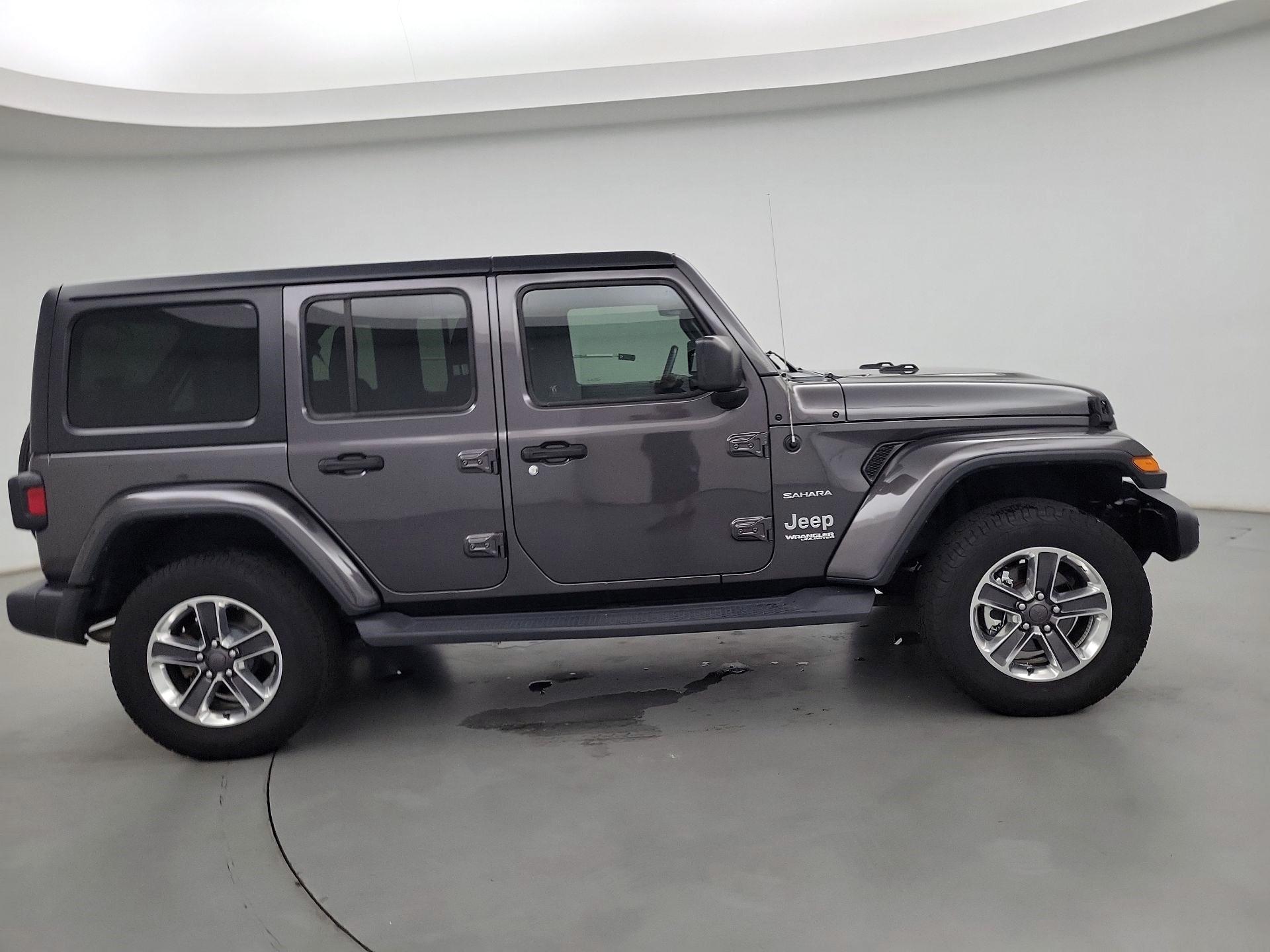 Thumbnail: 2018 Jeep Wrangler - 4