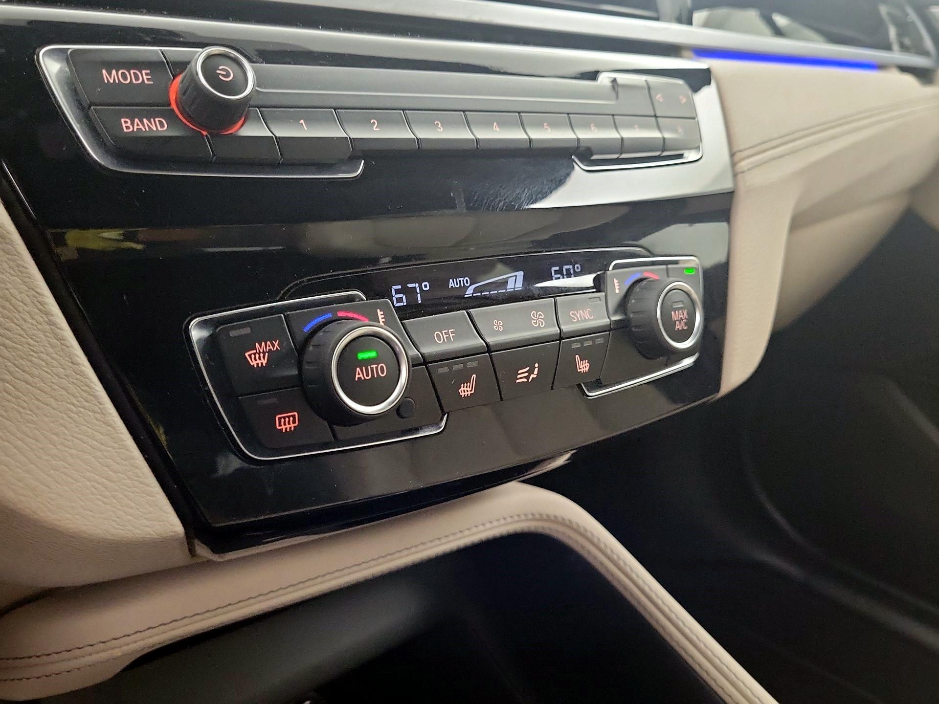 Thumbnail: 2020 BMW X1 - 15