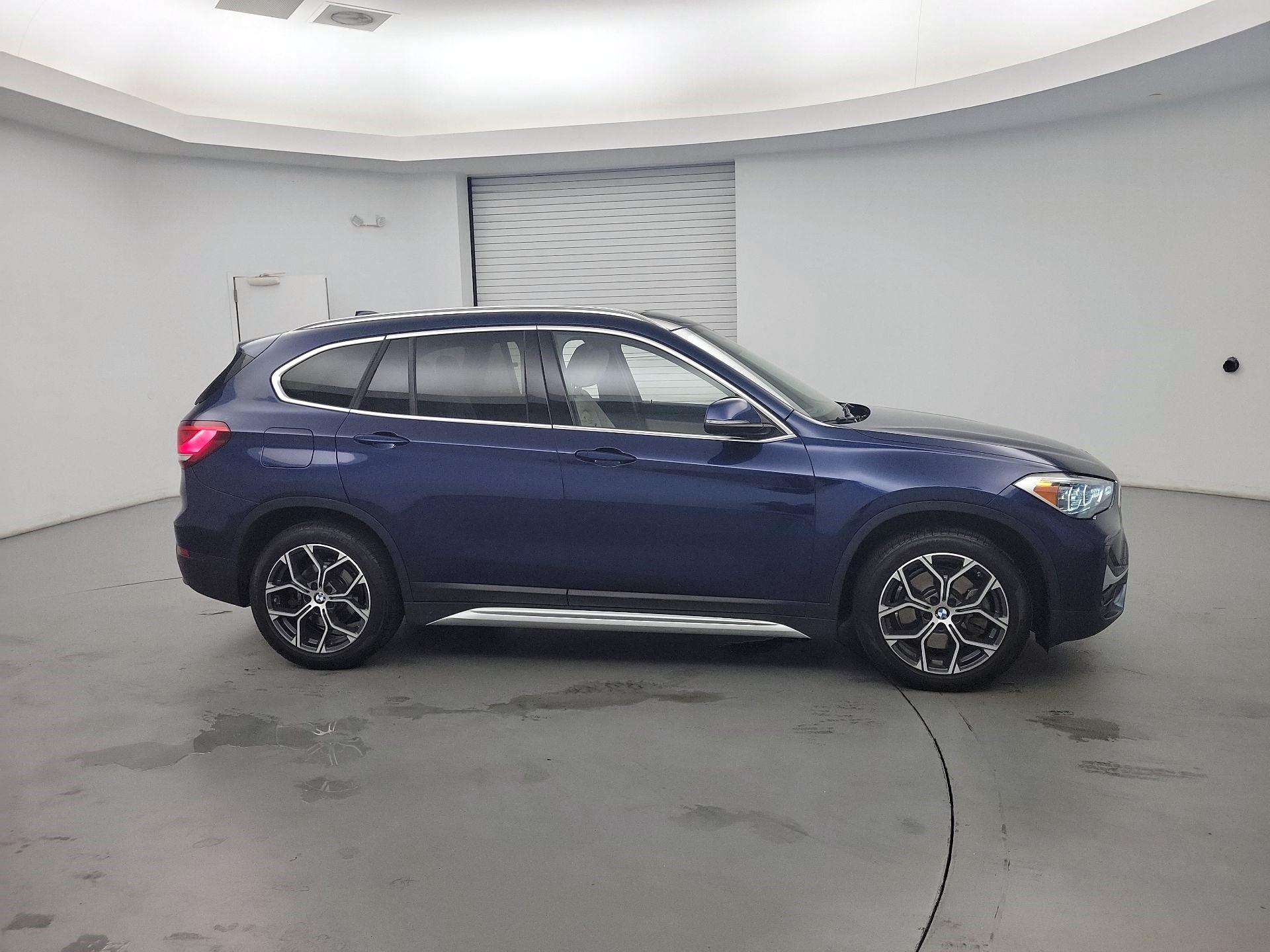 Thumbnail: 2020 BMW X1 - 4