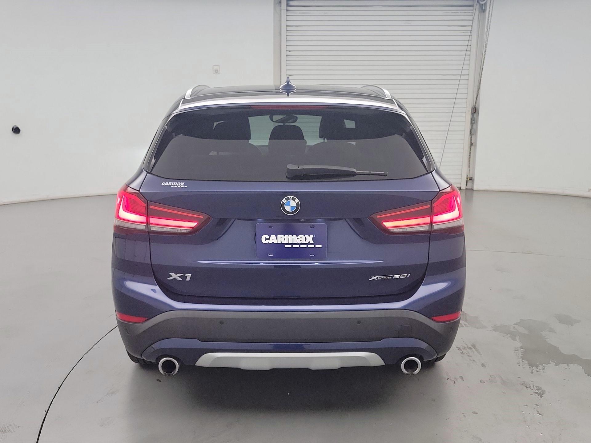 Thumbnail: 2020 BMW X1 - 6