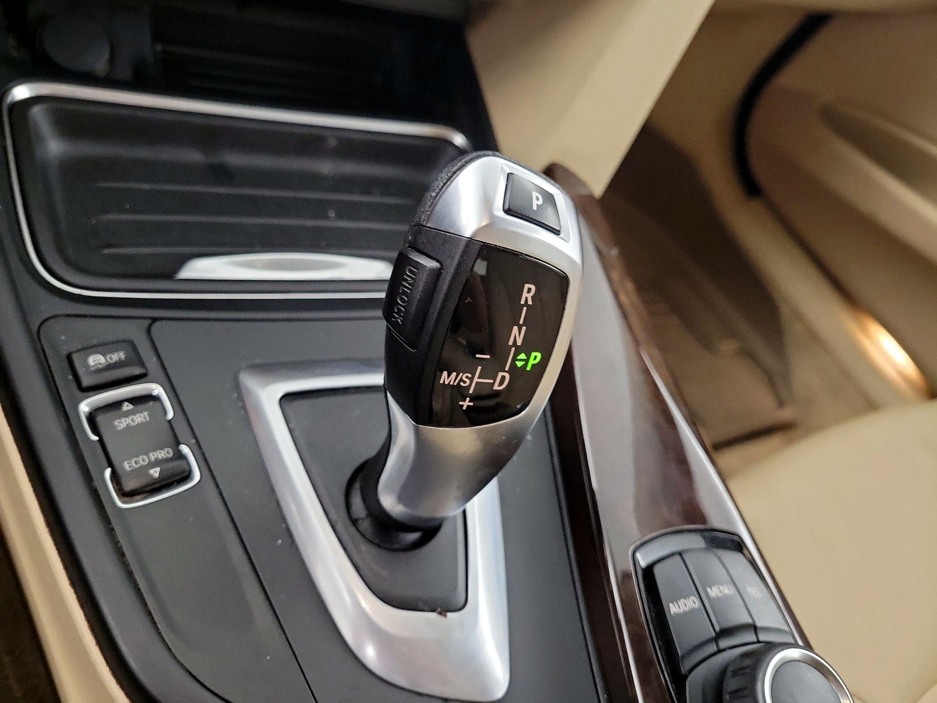 Thumbnail: 2014 BMW 3 Series - 14