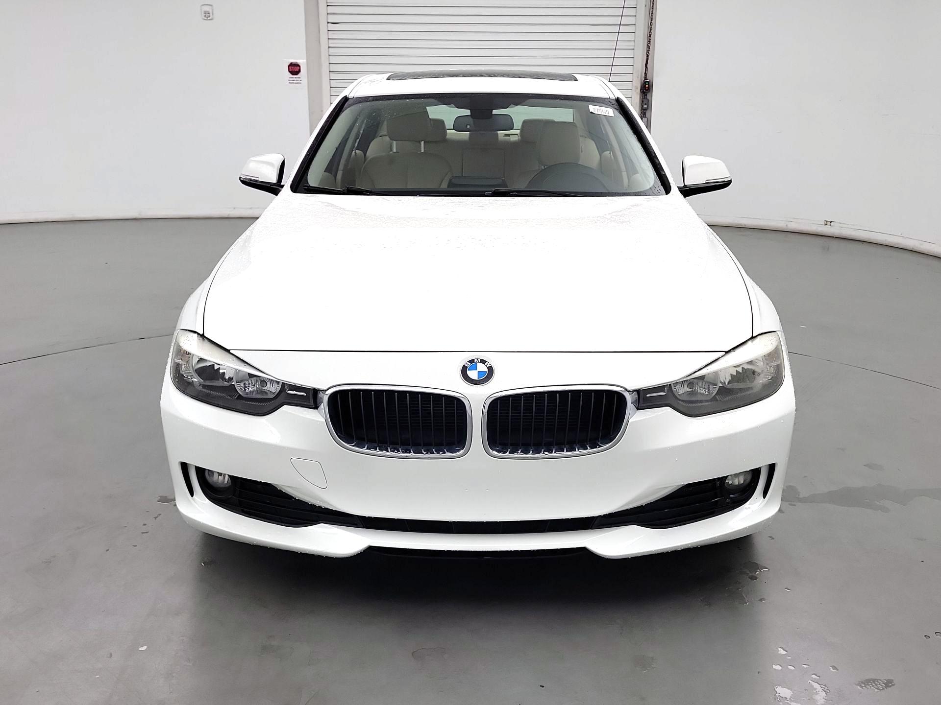 Thumbnail: 2014 BMW 3 Series - 2