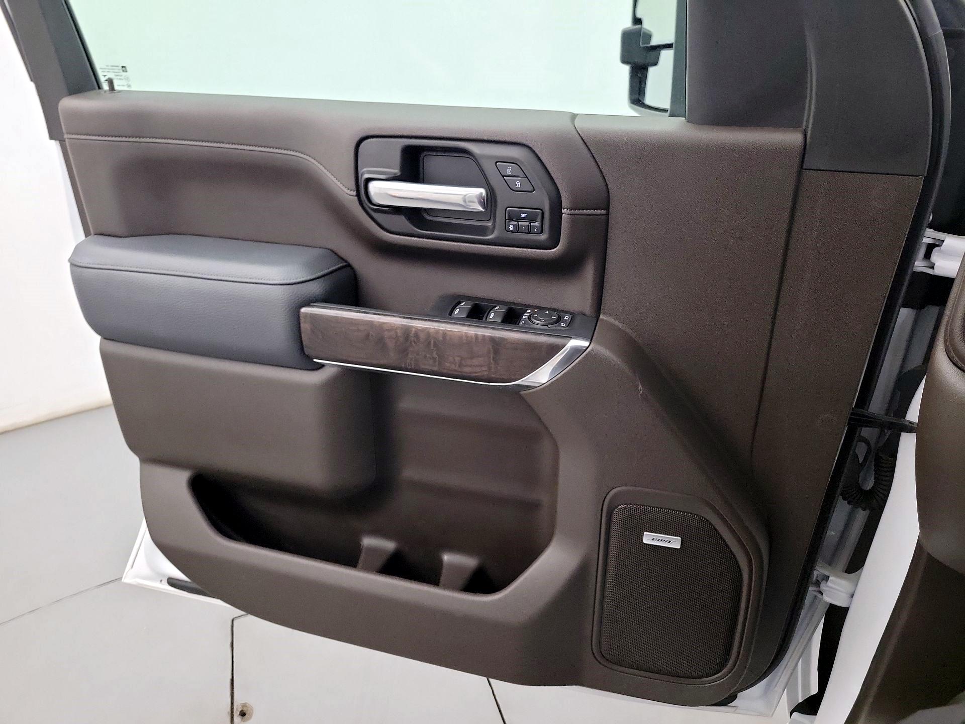 Thumbnail: 2023 GMC Sierra 3500 - 10