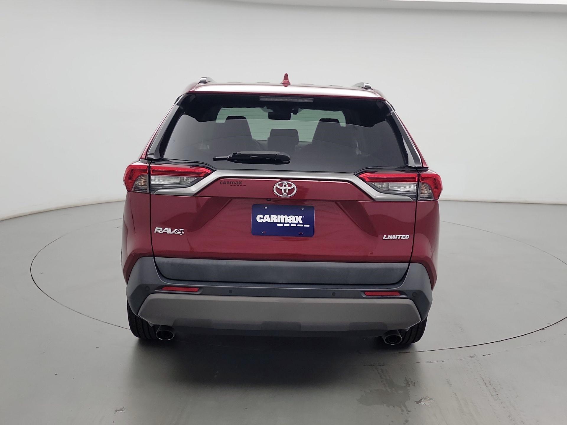 Thumbnail: 2019 Toyota RAV4 - 6