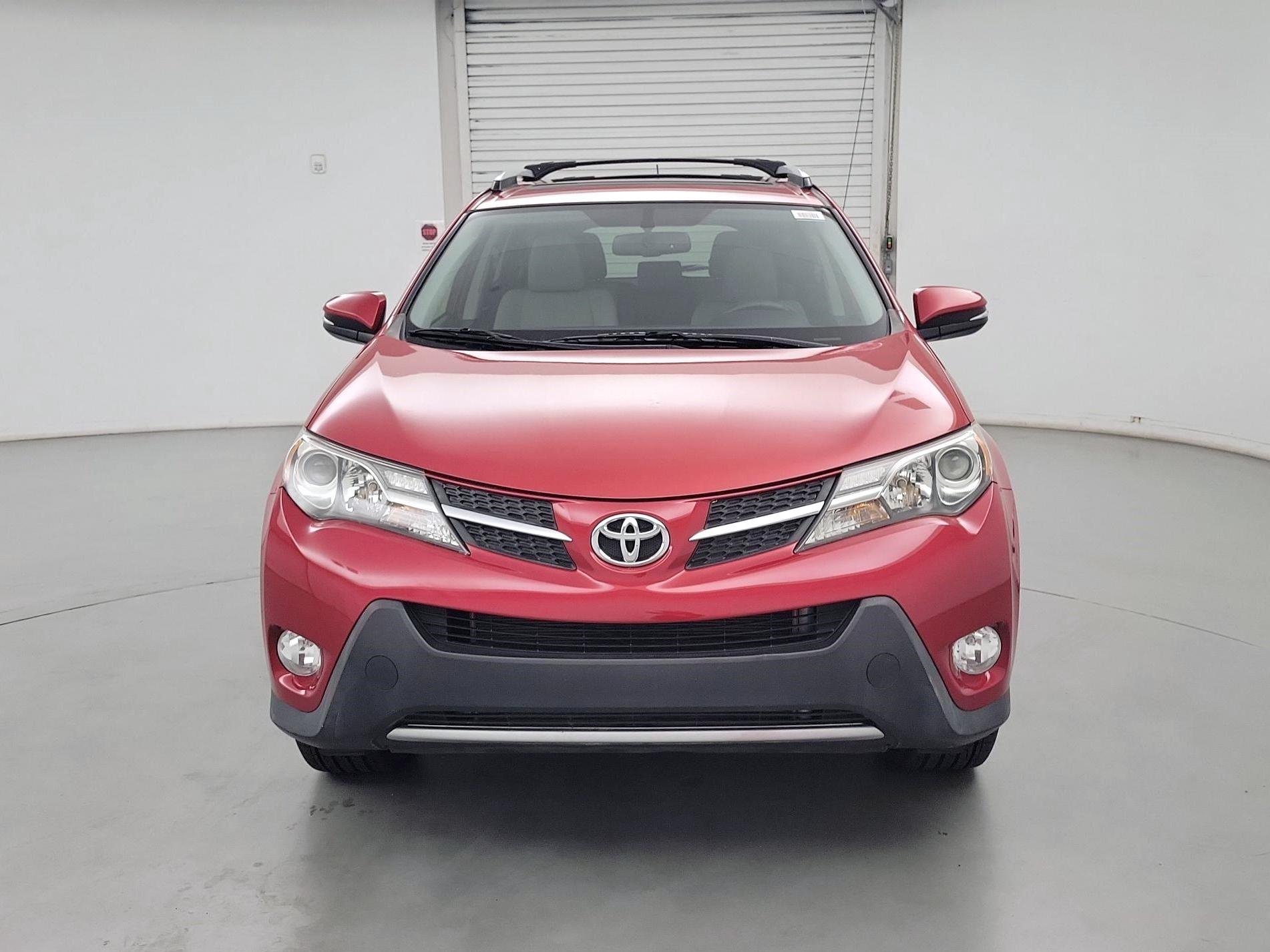 Thumbnail: 2015 Toyota RAV4 - 2