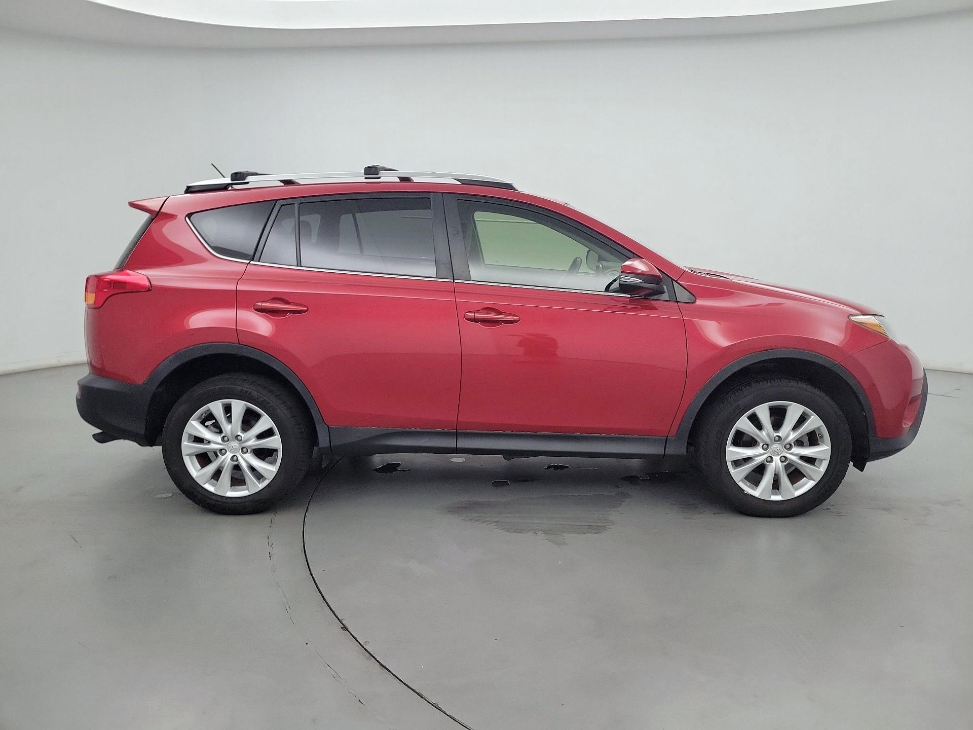 Thumbnail: 2015 Toyota RAV4 - 4