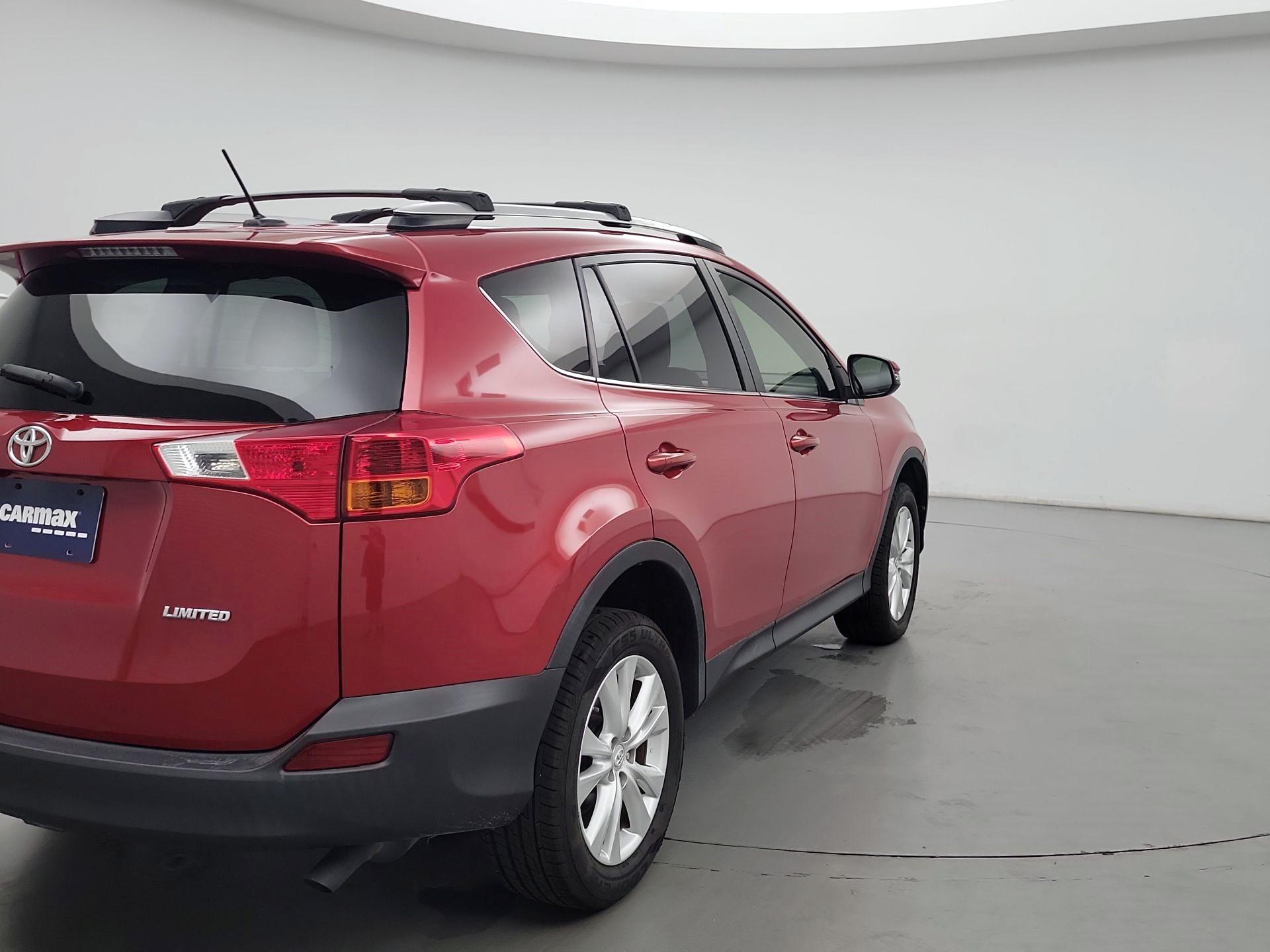 Thumbnail: 2015 Toyota RAV4 - 5