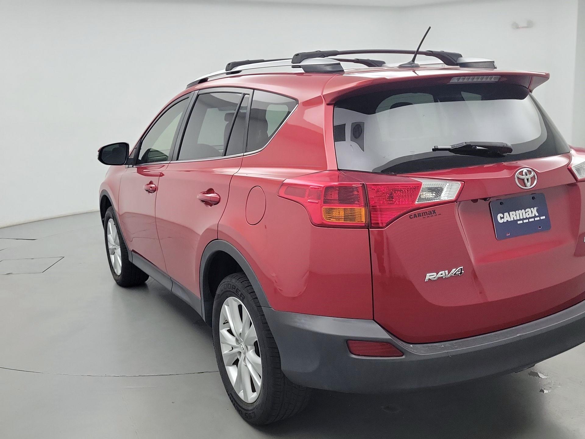 Thumbnail: 2015 Toyota RAV4 - 7