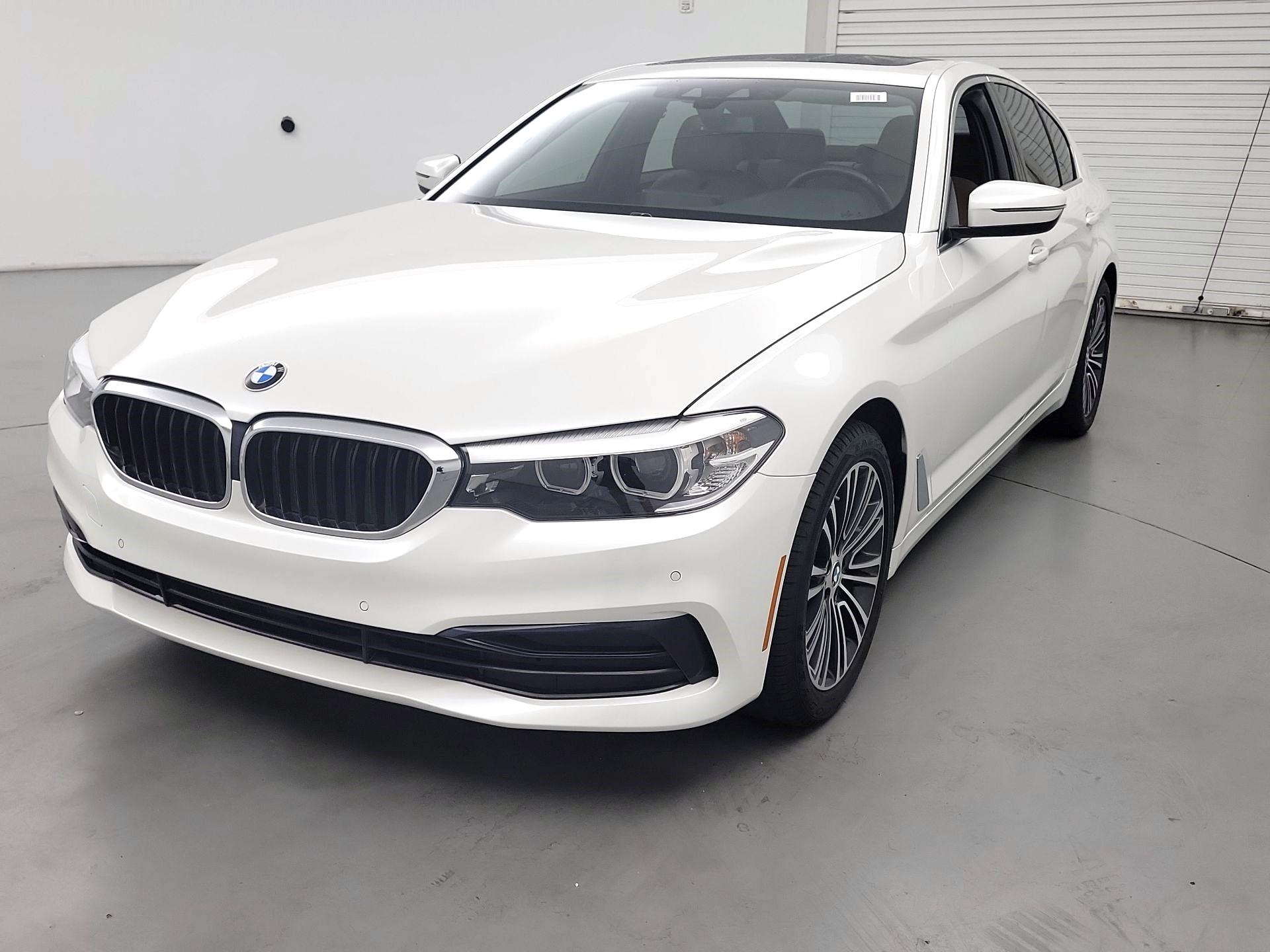 Thumbnail: 2019 BMW 5 Series - 3
