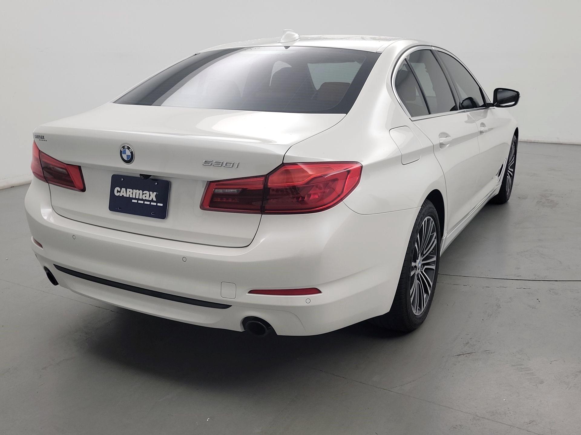 Thumbnail: 2019 BMW 5 Series - 5