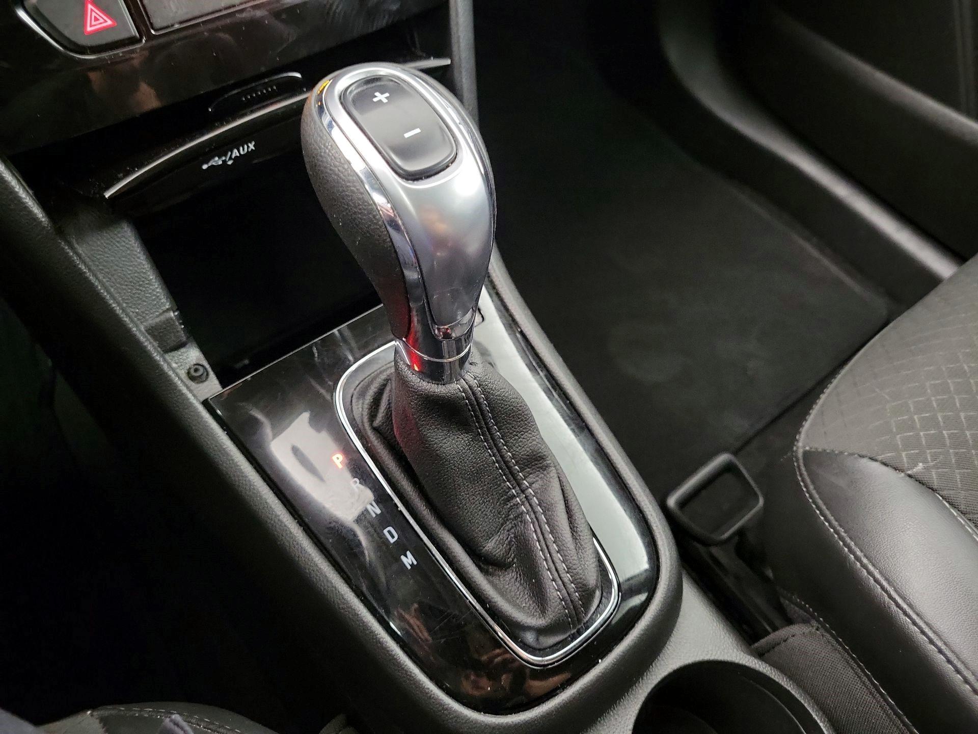 Thumbnail: 2018 Buick Encore - 15