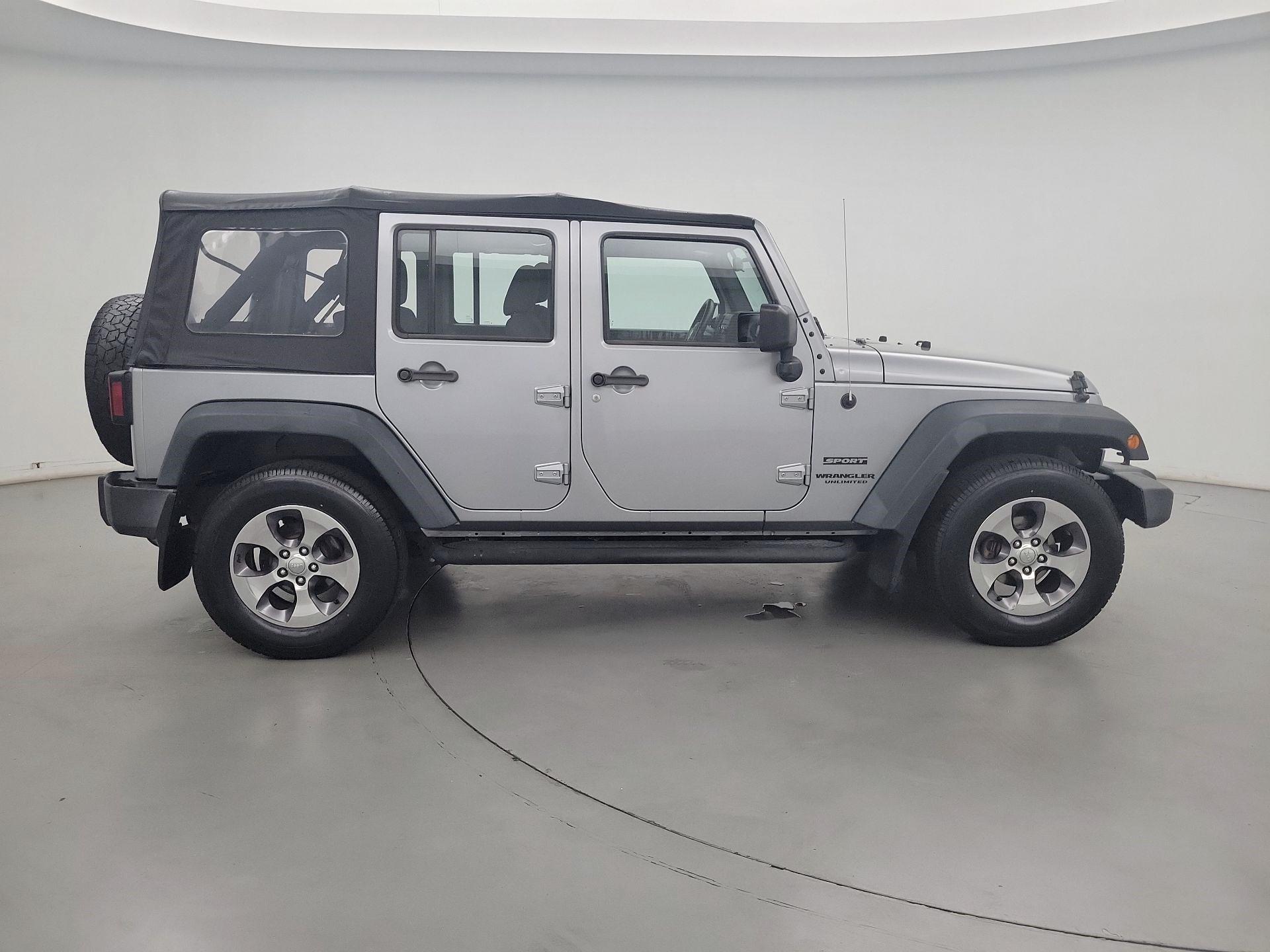 Thumbnail: 2015 Jeep Wrangler - 4
