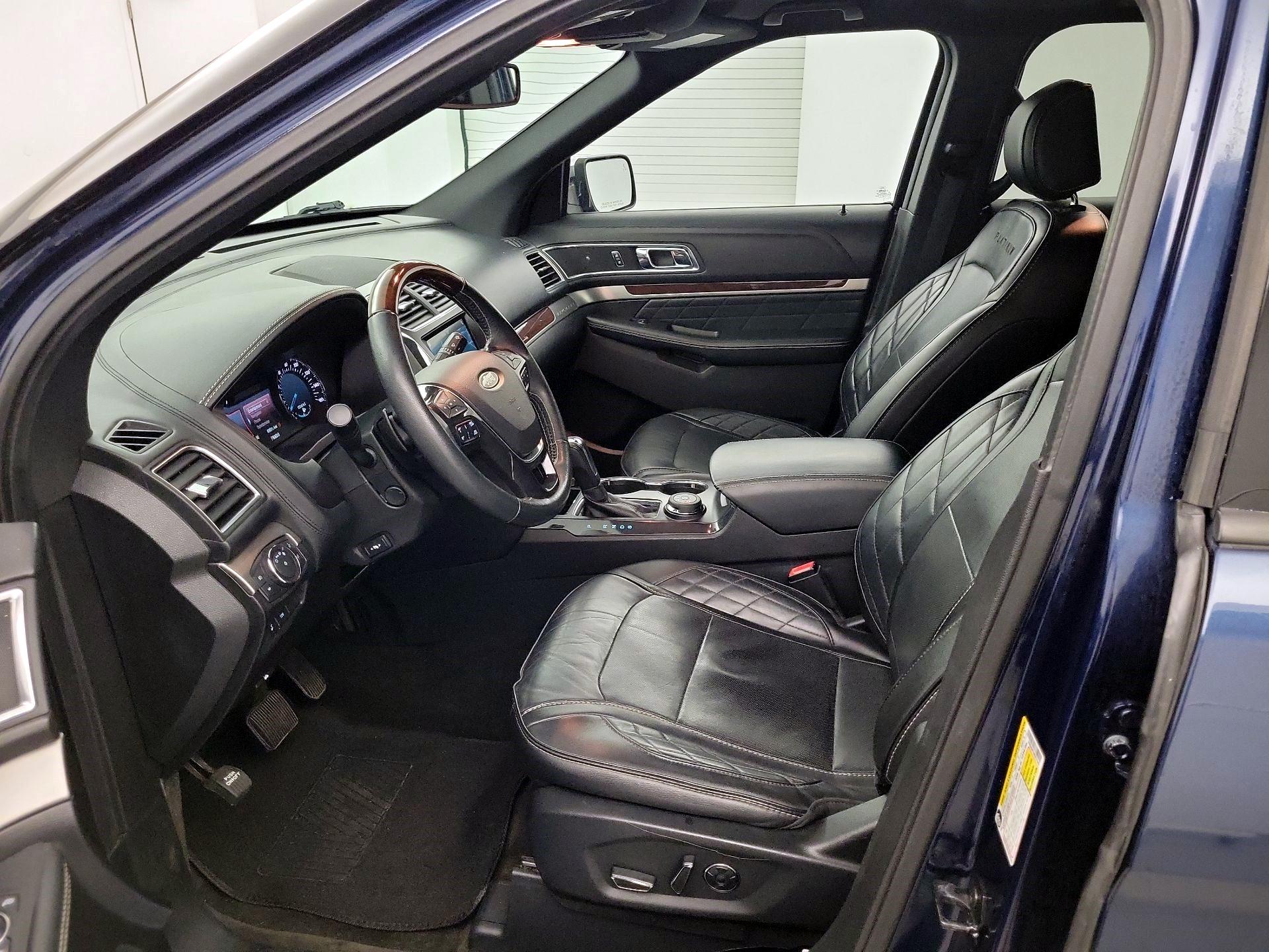 Thumbnail: 2017 Ford Explorer - 9
