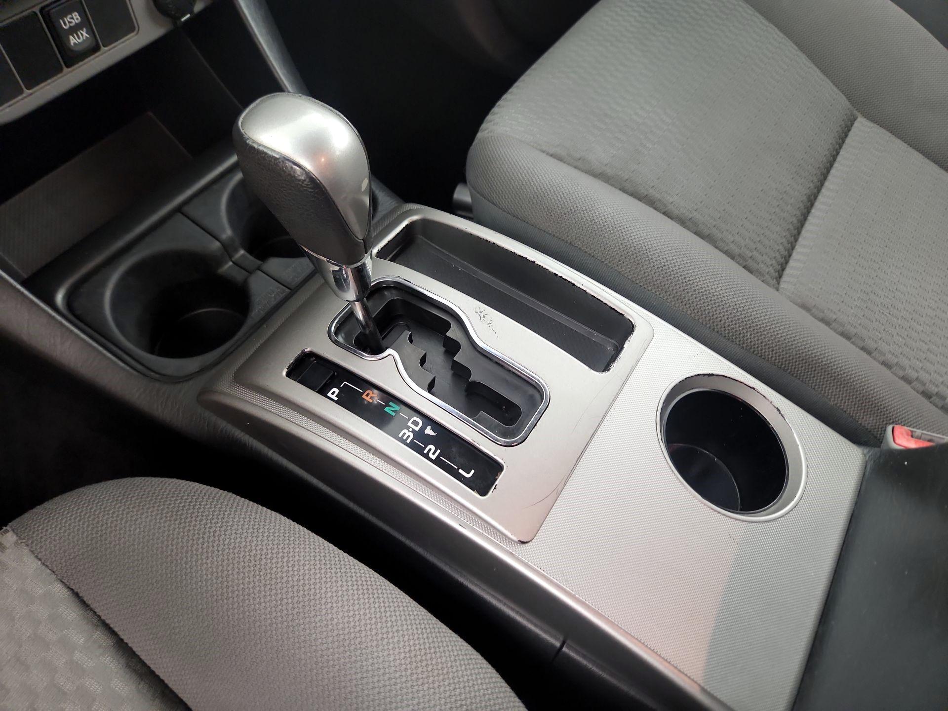 Thumbnail: 2014 Toyota Tacoma - 15