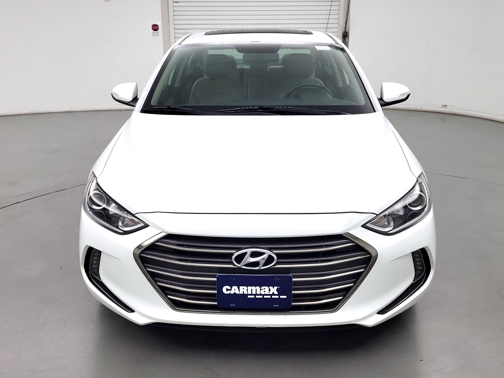 Thumbnail: 2017 Hyundai Elantra - 2