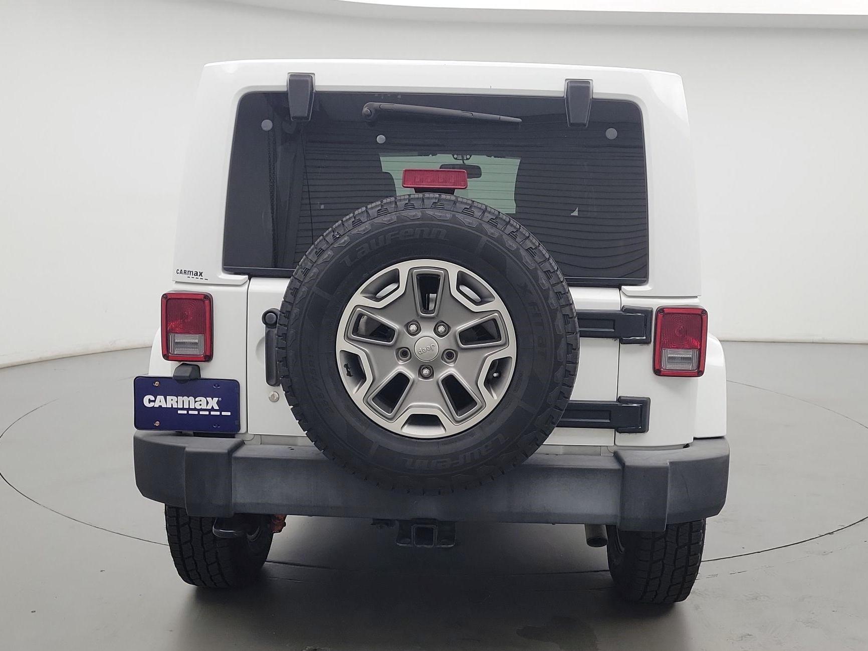 Thumbnail: 2016 Jeep Wrangler - 6