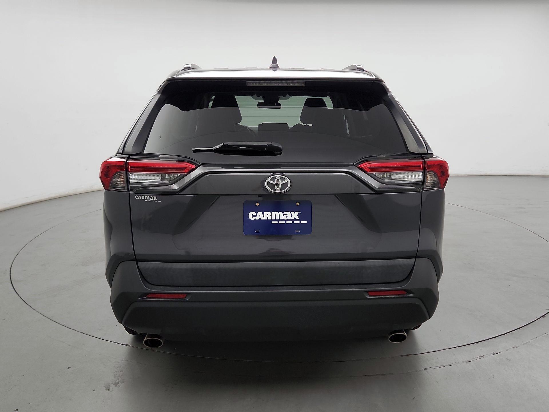 Thumbnail: 2019 Toyota RAV4 - 6